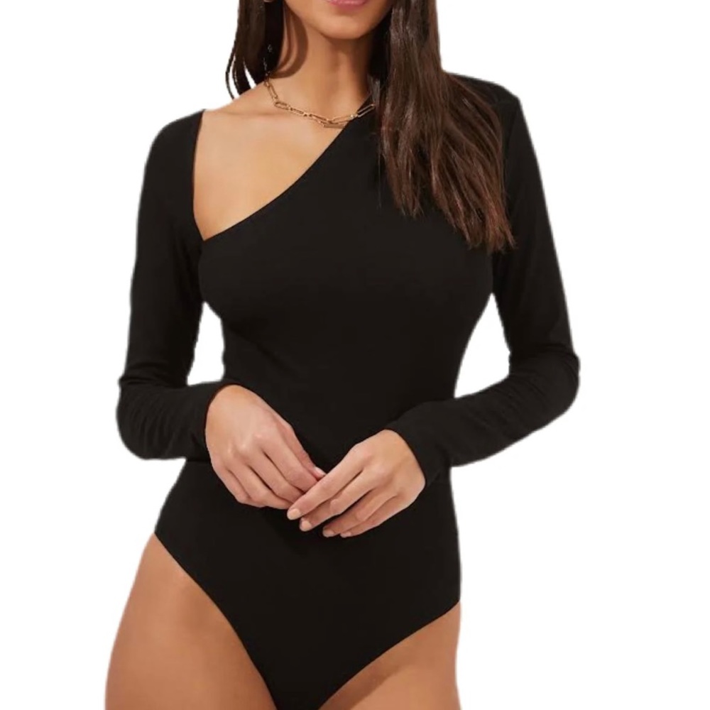 ASTR the Label Della bodysuit - Picture 2 of 3